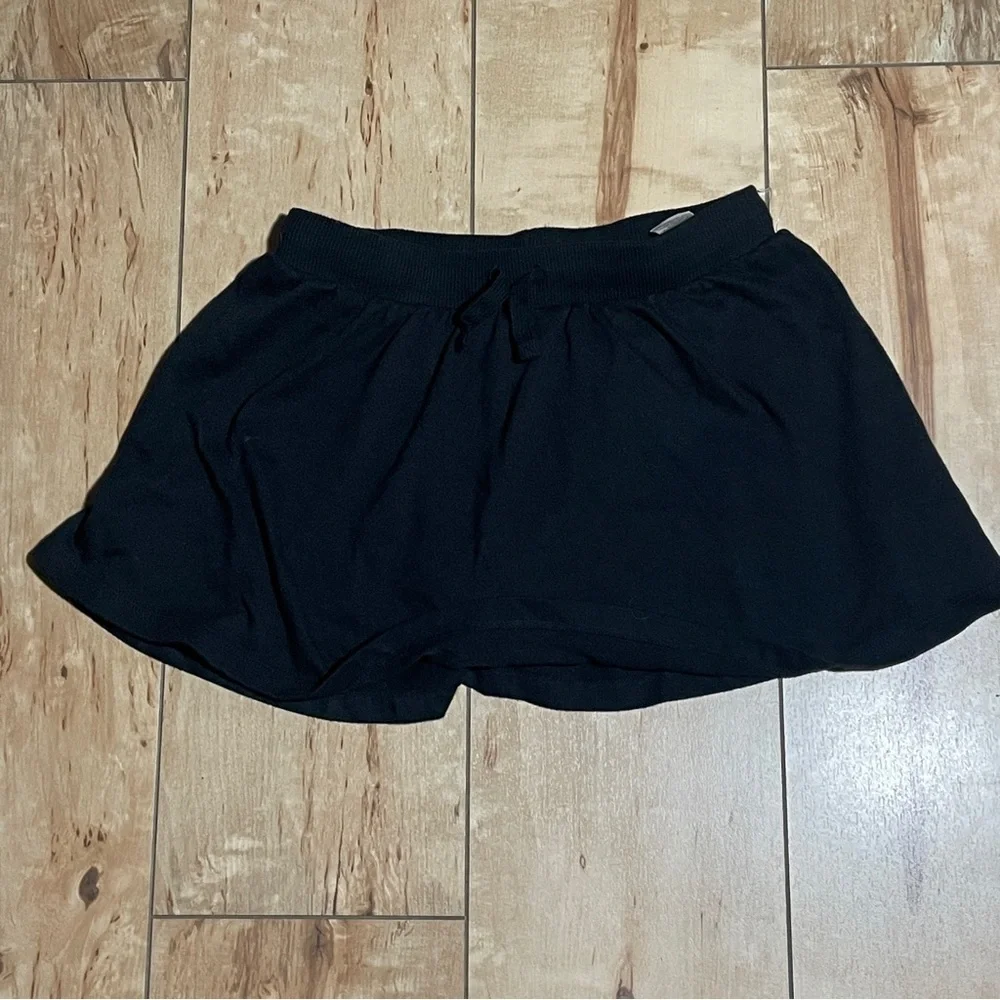 Old Navy - drawstring skort - girls size 10/12 - black‎